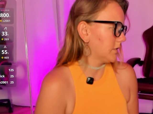 Jasminedaze888's BongaCams show and profile