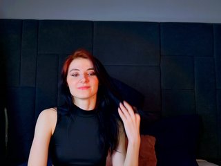 NicoleLuxe Porn Show