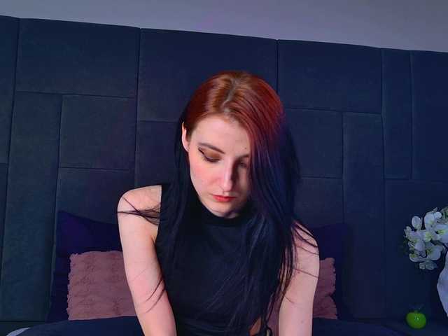 NicoleLuxe live cam on BongaCams
