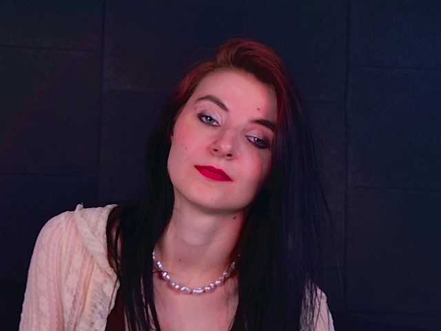 NicoleLuxe live cam on BongaCams