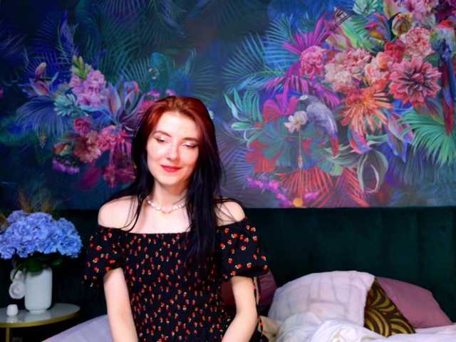 NicoleLuxe live cam on BongaCams