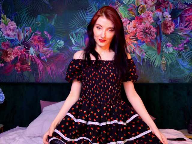 NicoleLuxe live cam on BongaCams