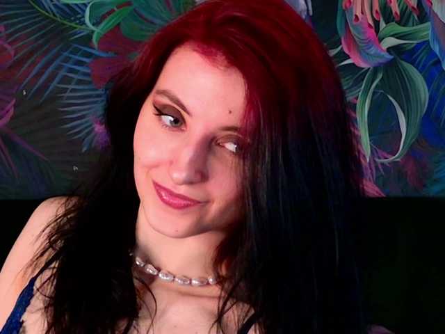 NicoleLuxe live cam on BongaCams
