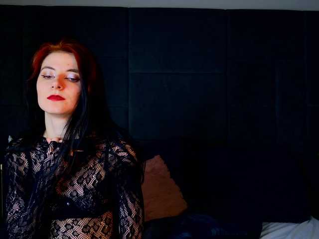 NicoleLuxe live cam on BongaCams