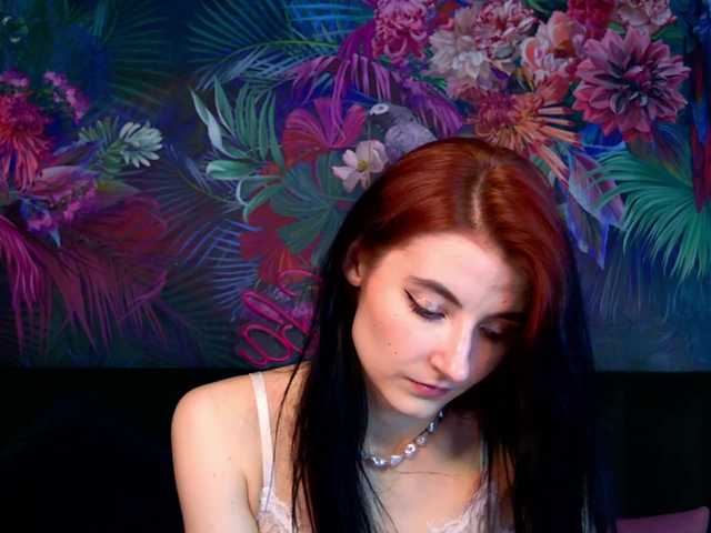 NicoleLuxe live cam on BongaCams