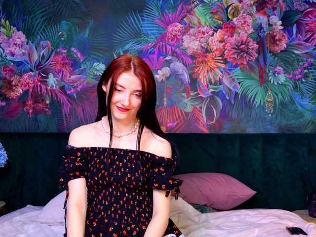 NicoleLuxe live cam on BongaCams
