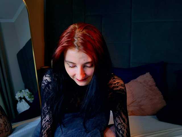 NicoleLuxe live cam on BongaCams