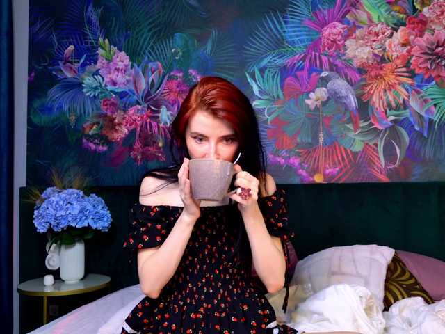 NicoleLuxe live cam on BongaCams