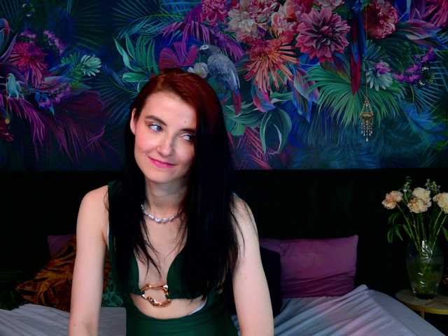 NicoleLuxe live cam on BongaCams