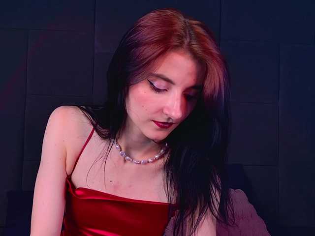 NicoleLuxe live cam on BongaCams