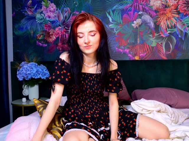 NicoleLuxe live cam on BongaCams