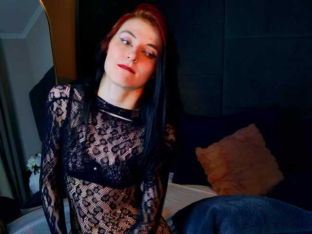 NicoleLuxe live cam on BongaCams
