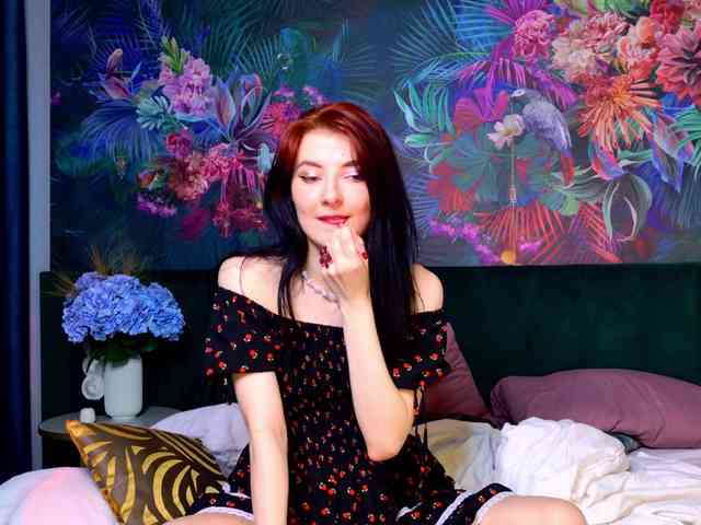 NicoleLuxe Live Webcam on BongaCams
