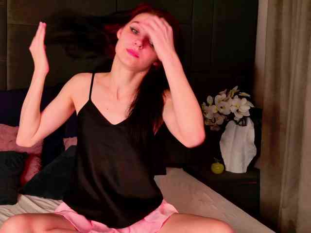 NicoleLuxe Live Webcam on BongaCams