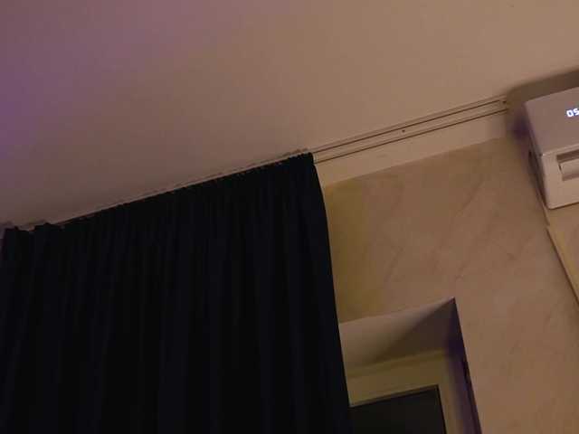 kimmblaze live cam on BongaCams