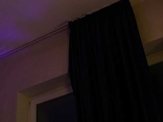kimmblaze live cam on BongaCams