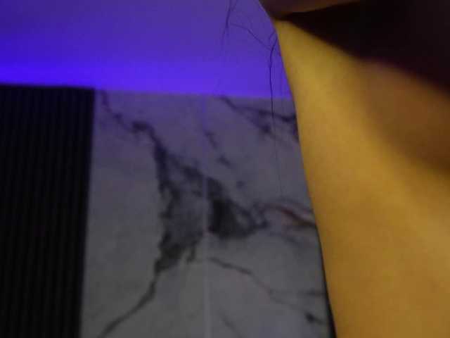 kimmblaze live cam on BongaCams