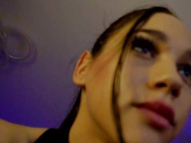 kimmblaze live cam on BongaCams