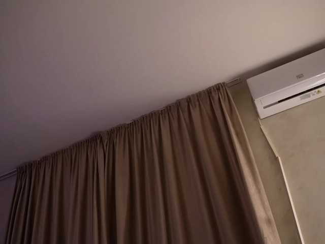 kimmblaze live cam on BongaCams