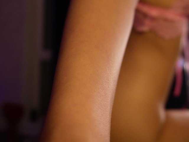 kimmblaze live cam on BongaCams