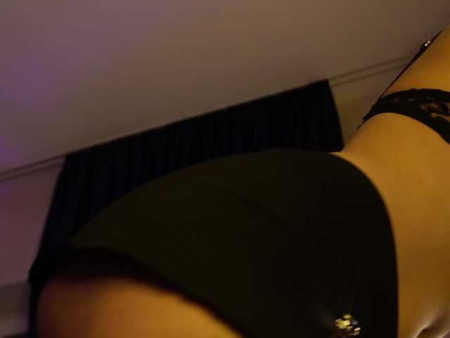 kimmblaze live cam on BongaCams