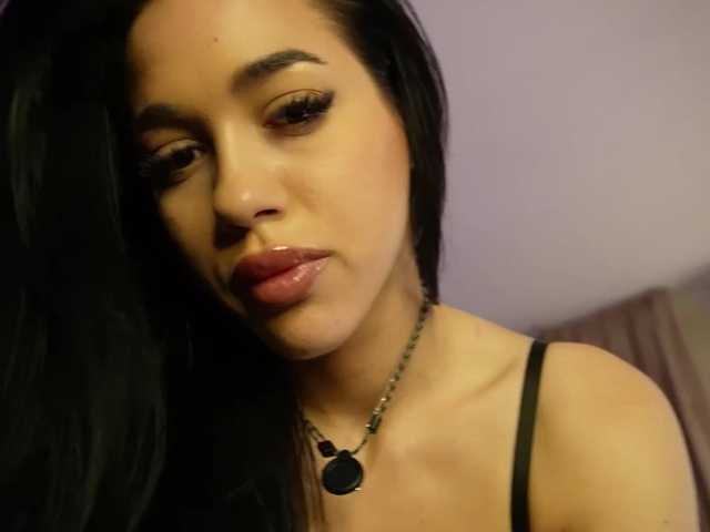kimmblaze live cam