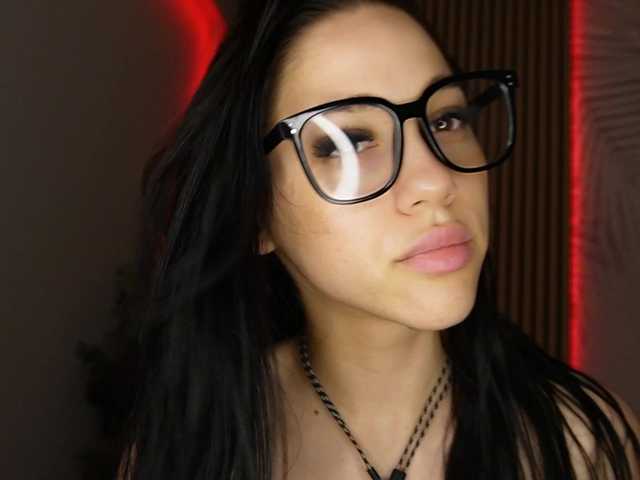 kimmblaze live cam on BongaCams