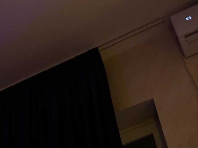 kimmblaze live cam preview