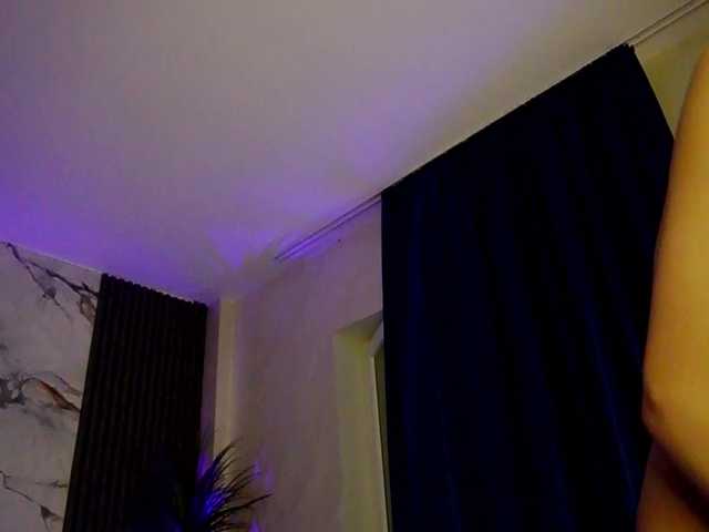 kimmblaze live cam on BongaCams