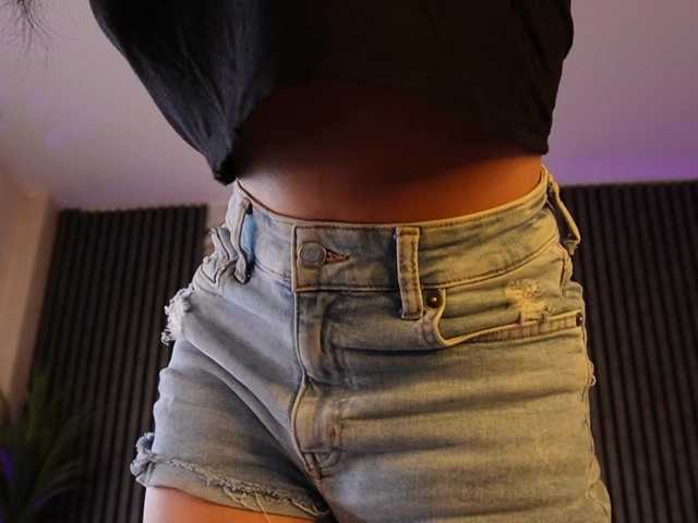kimmblaze live cam on BongaCams