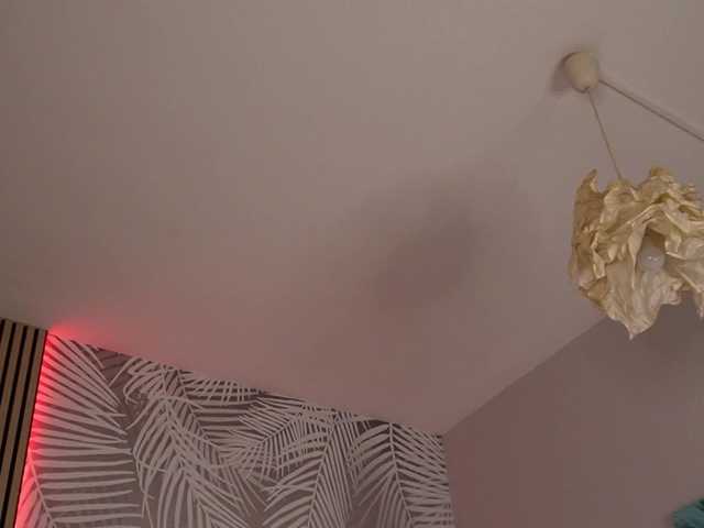 kimmblaze live cam on BongaCams