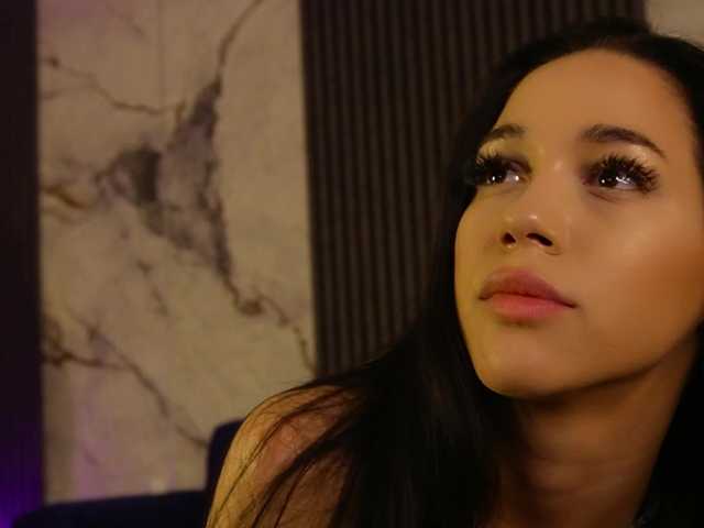 kimmblaze live cam on BongaCams