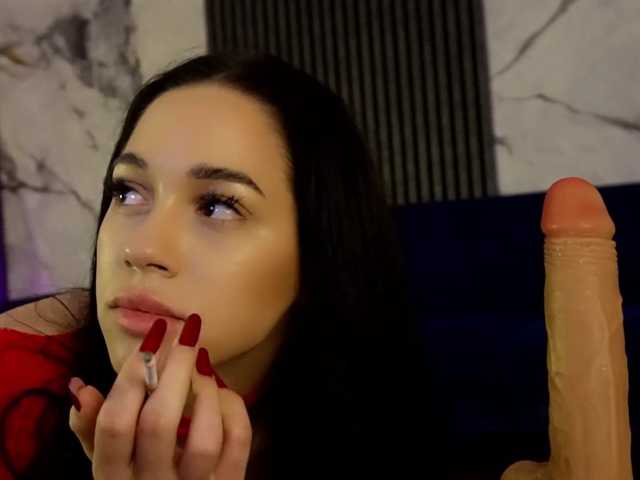 kimmblaze live cam on BongaCams