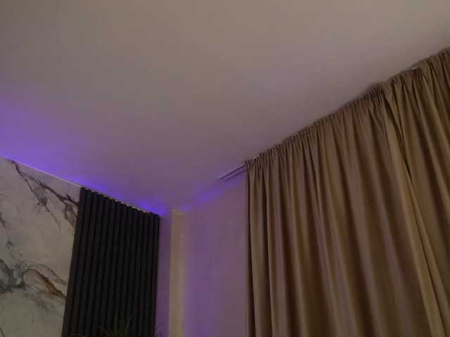 kimmblaze live cam on BongaCams