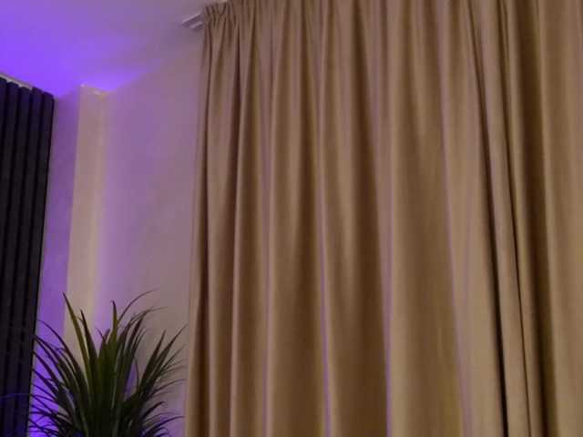 kimmblaze live cam on BongaCams