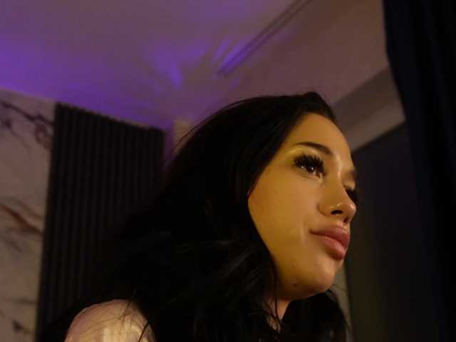 kimmblaze live cam preview