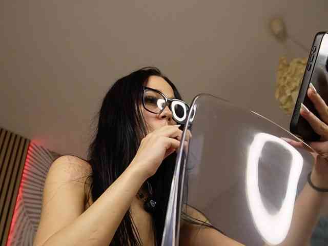 kimmblaze webcam