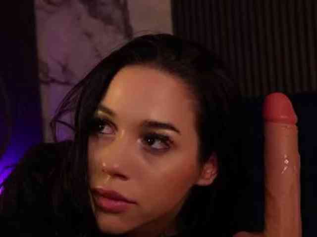 striptease live Kimmblaze