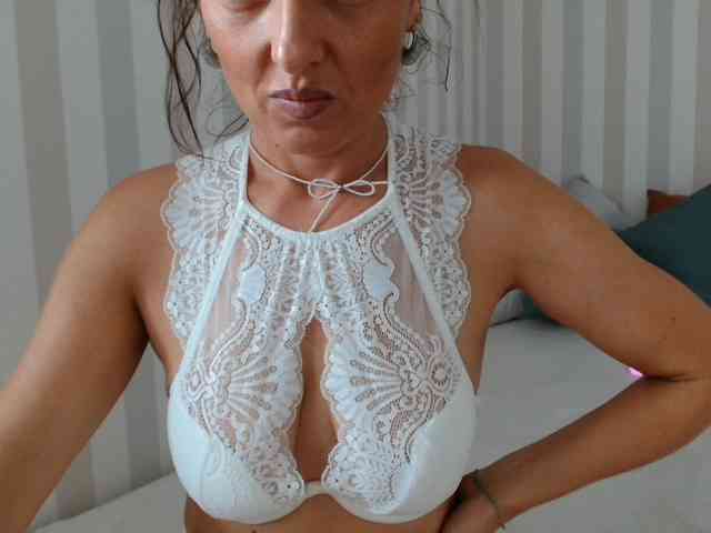 HoneyMuse webcam