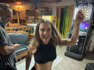 BigTwiXXX Porn Show