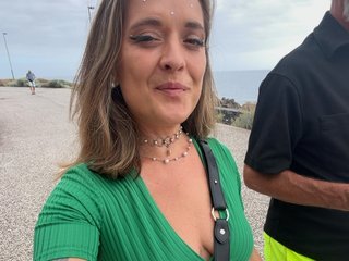 BigTwiXXX Porn Show