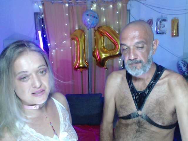 BigTwiXXX live cam on BongaCams