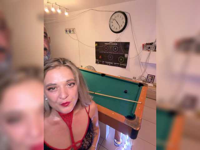 BigTwiXXX live webcam show