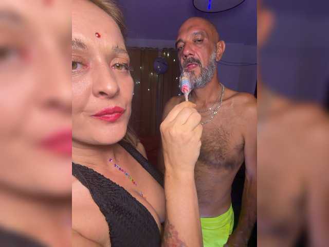 BigTwiXXX live webcam show