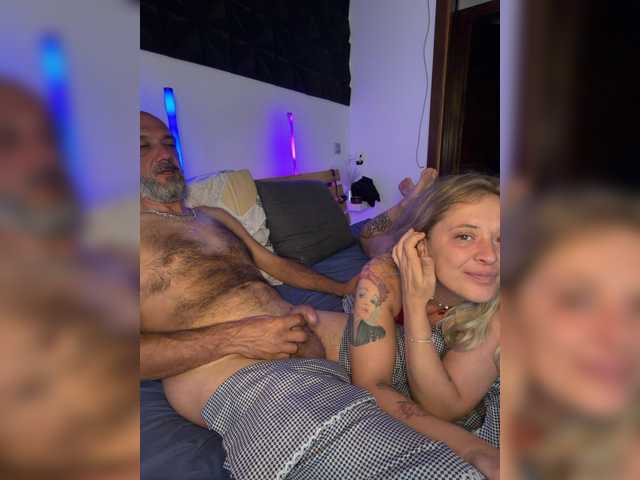 BigTwiXXX live cam on BongaCams