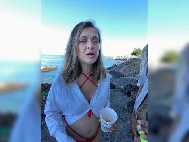 BigTwiXXX live cam on BongaCams