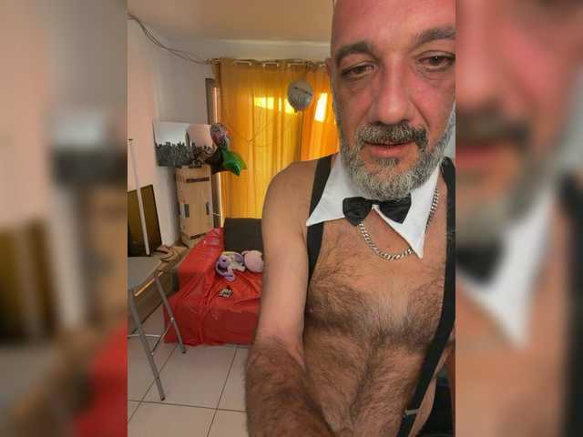 BigTwiXXX live cam on BongaCams