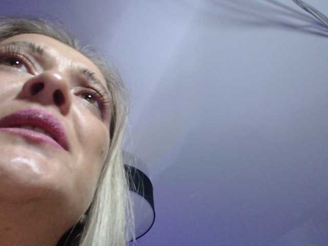 BigTwiXXX live cam on BongaCams