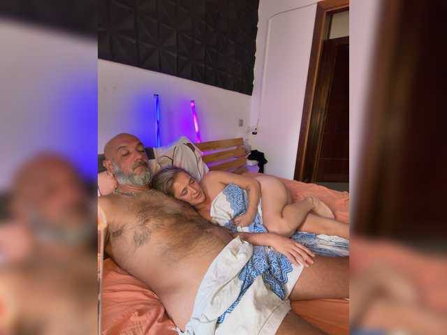 BigTwiXXX live cam on BongaCams
