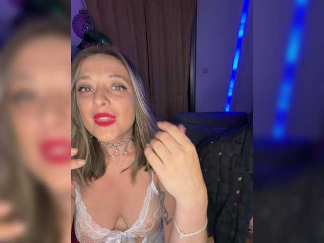 BigTwiXXX live cam on BongaCams